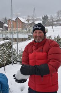 Building a snowman_2